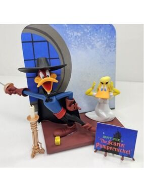 Looney Tunes THE SCARLET PUMPERNICKEL Daffy Duck Figure Scene Golden Series 1